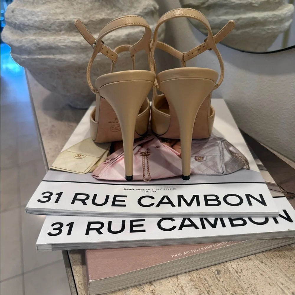 CHANEL Beige and Black Heels - Picture 5 of 12
